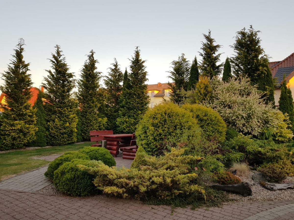 Posejdon Bed & Breakfast Ustronie Morskie Bagian luar foto