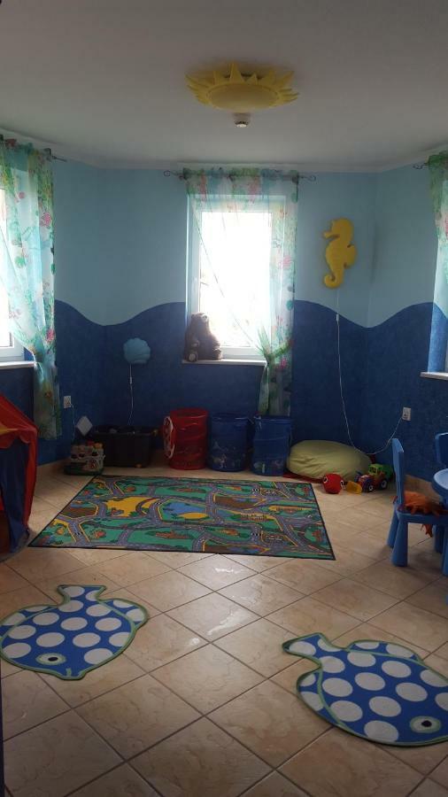 Posejdon Bed & Breakfast Ustronie Morskie Bagian luar foto