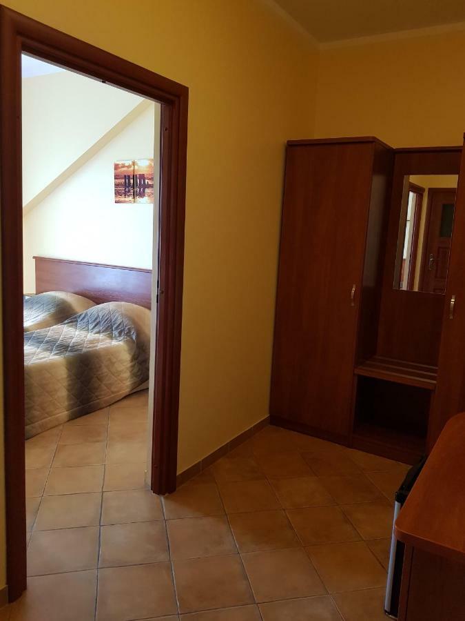 Posejdon Bed & Breakfast Ustronie Morskie Bagian luar foto