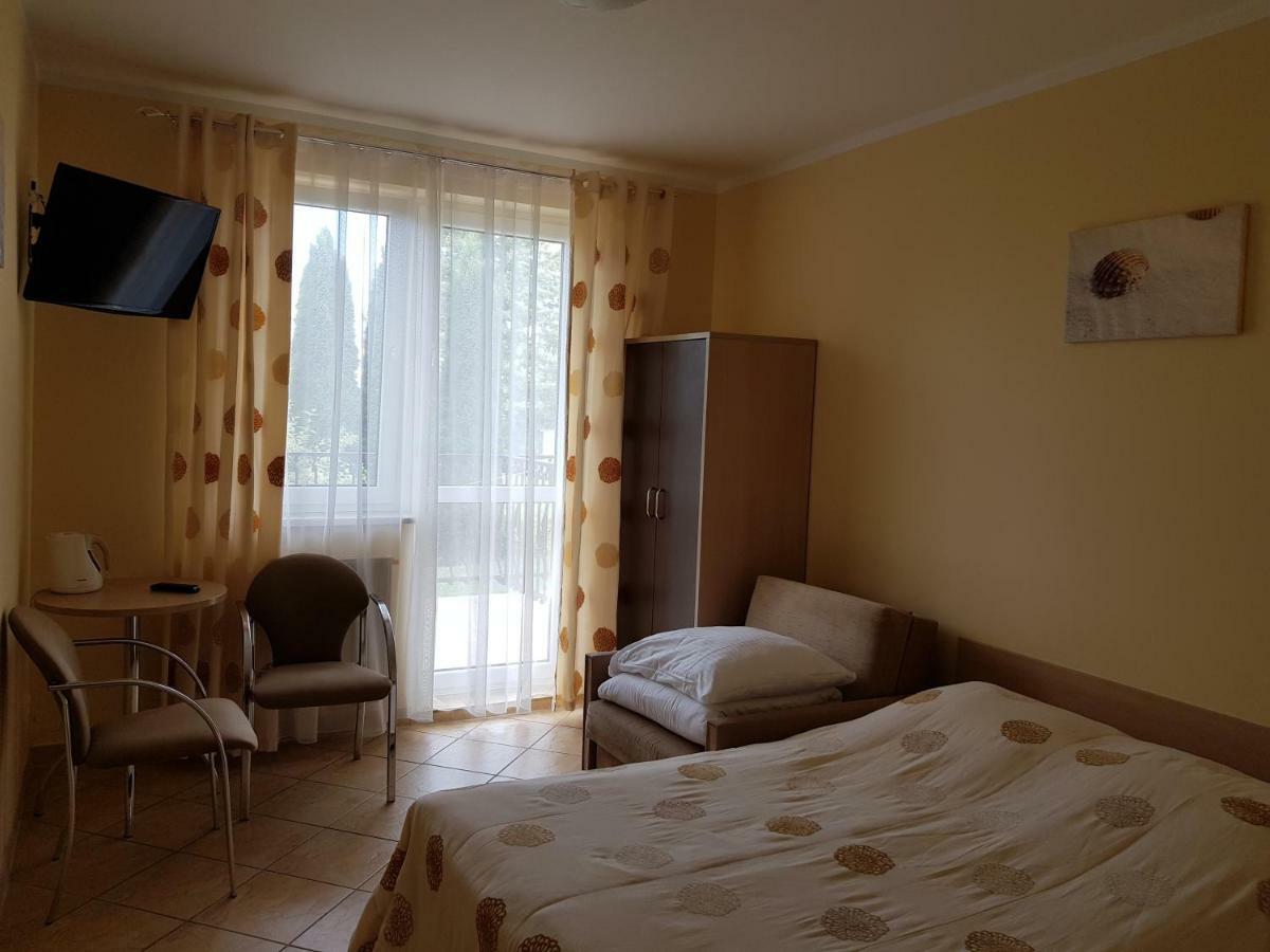 Posejdon Bed & Breakfast Ustronie Morskie Bagian luar foto
