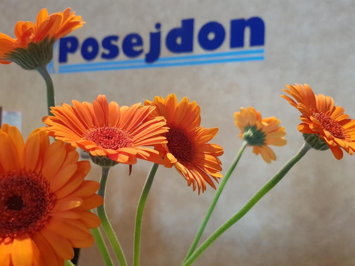 Posejdon Bed & Breakfast Ustronie Morskie Bagian luar foto