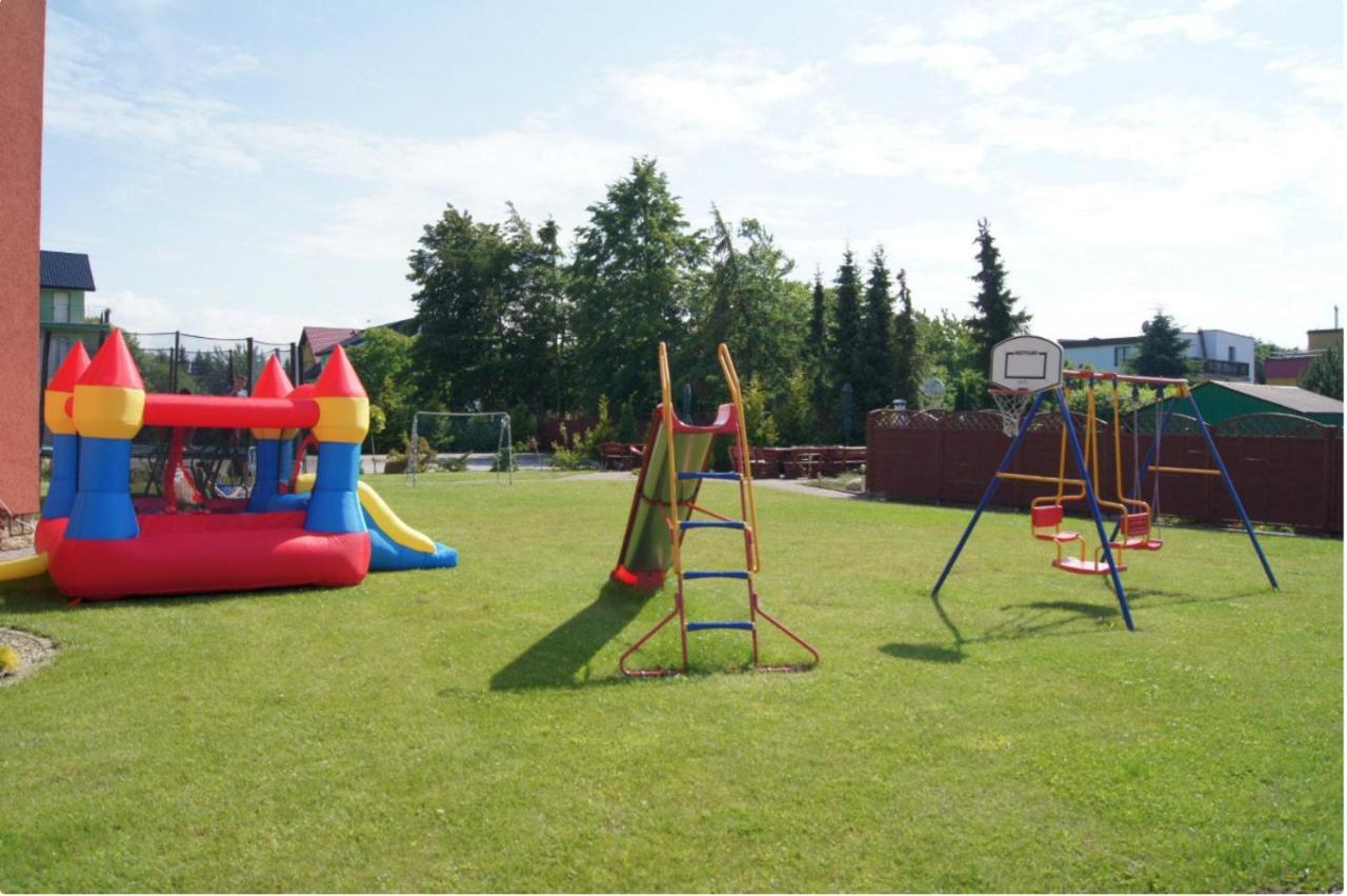 Posejdon Bed & Breakfast Ustronie Morskie Bagian luar foto